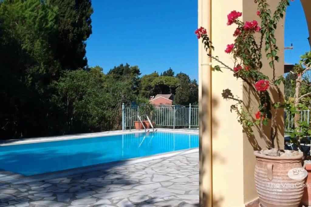 Gastouri Villa Pascalia With Heated Pool In October And Views Achilleion ภายนอก รูปภาพ