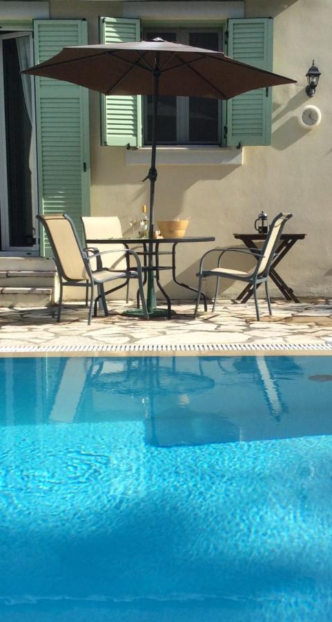Gastouri Villa Pascalia With Heated Pool In October And Views Achilleion ภายนอก รูปภาพ