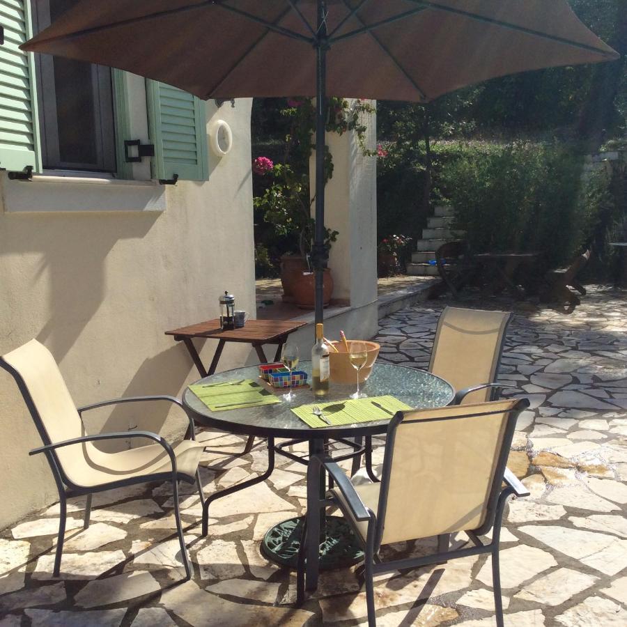 Gastouri Villa Pascalia With Heated Pool In October And Views Achilleion ภายนอก รูปภาพ