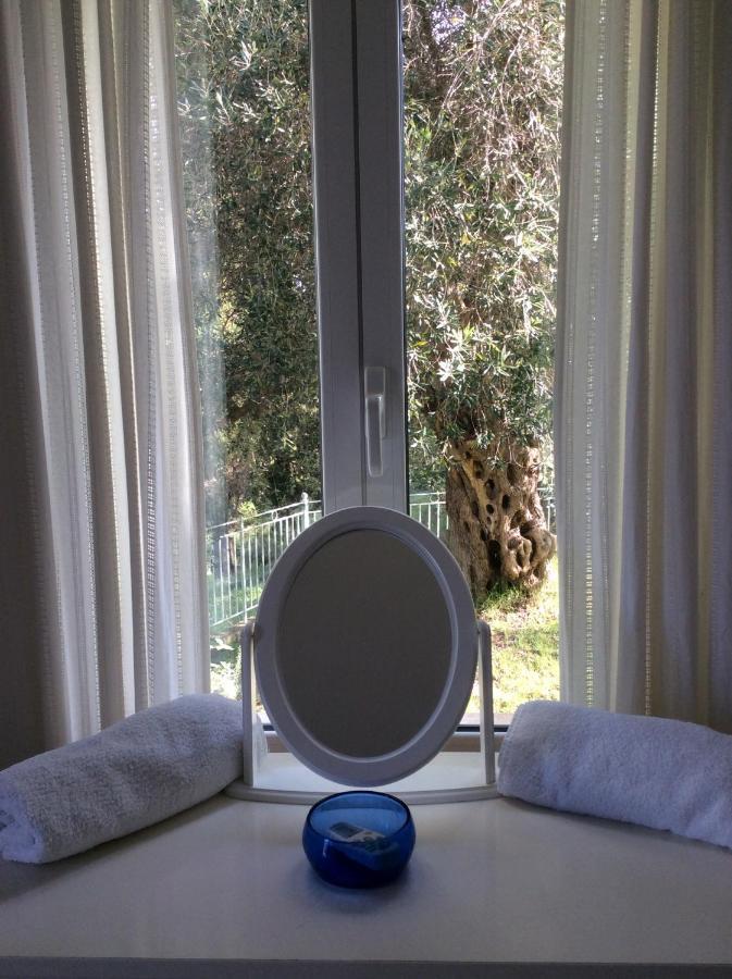 Gastouri Villa Pascalia With Heated Pool In October And Views Achilleion ภายนอก รูปภาพ