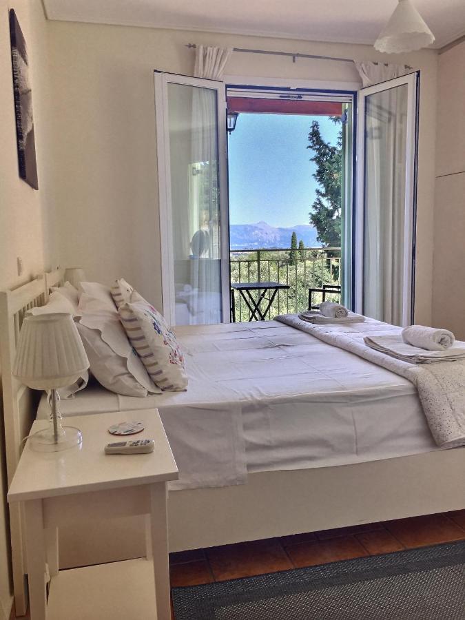 Gastouri Villa Pascalia With Heated Pool In October And Views Achilleion ภายนอก รูปภาพ
